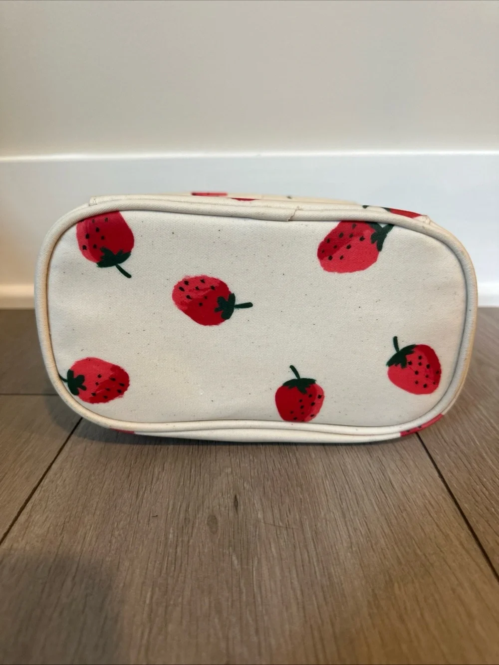 kate spade canvas cosmetic